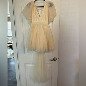 Elegant Cream Mini Dress